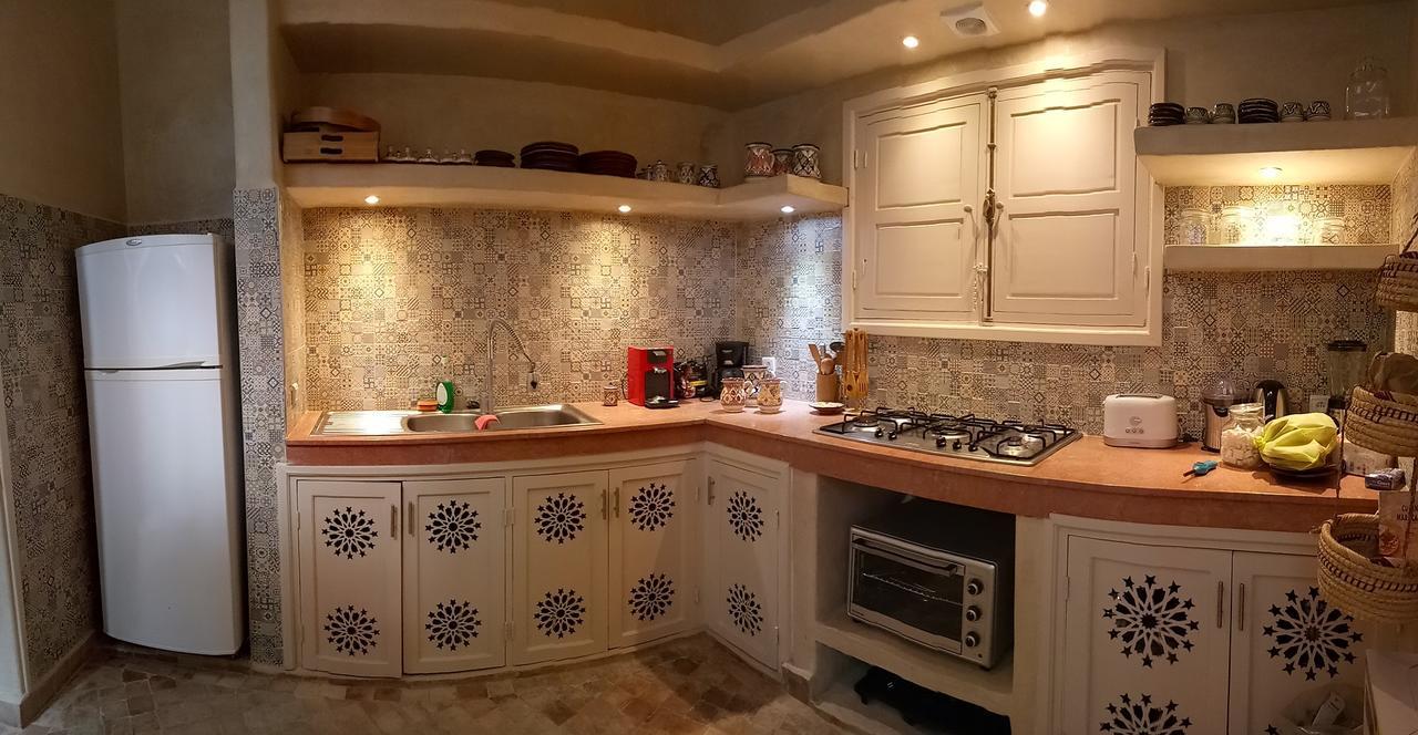 Jennat El Mossafir-Riad Prive Avec Services Esauira Exterior foto