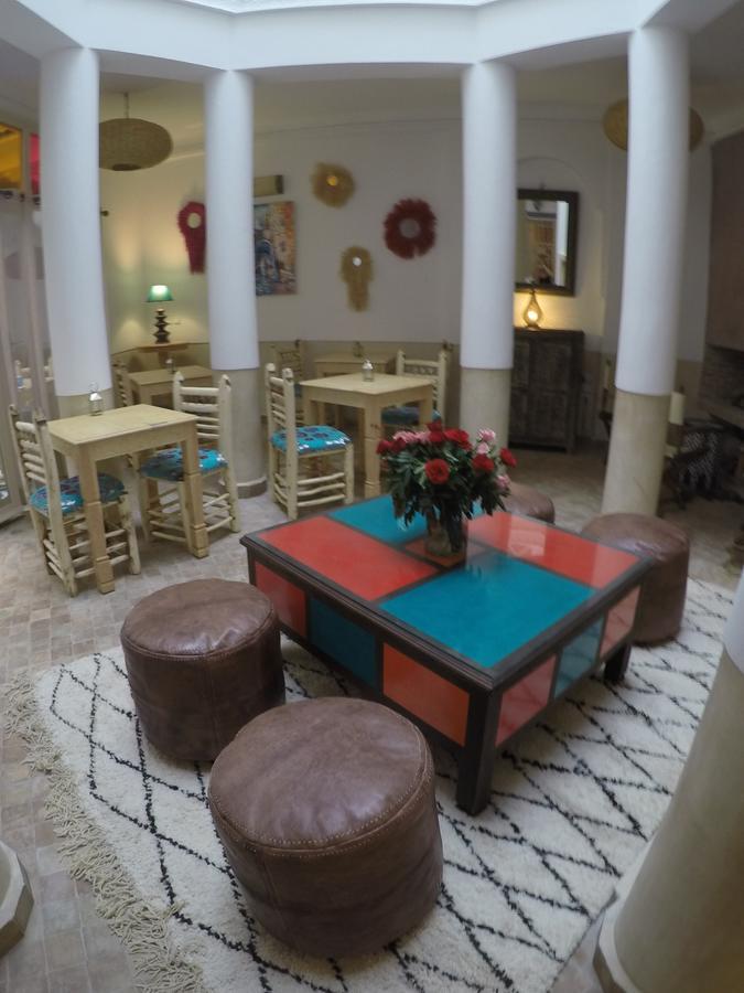 Jennat El Mossafir-Riad Prive Avec Services Esauira Exterior foto